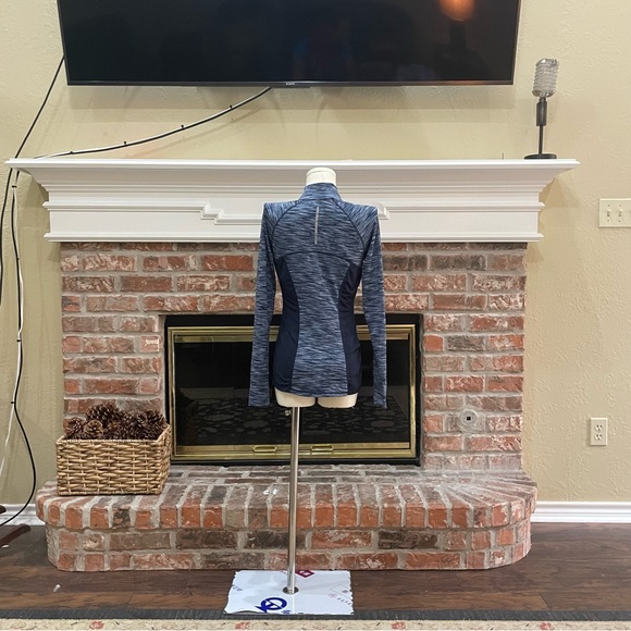 Kyodan zip up grey athleisure/athletic track jacket / XS / Excellent condition - Picture 12 of 13